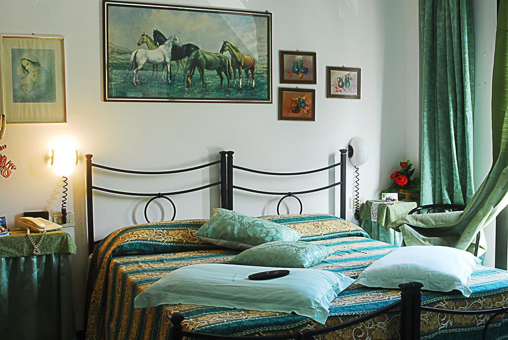 Hotel Ebe San Piero a Sieve Luaran gambar
